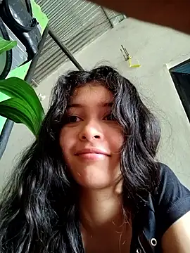 Pertunjukan Kamera Web Soymaia