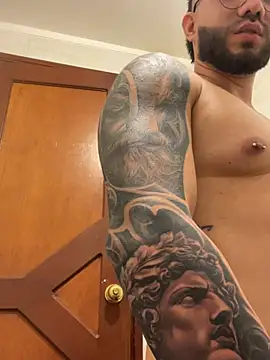 King_Draven3: διαδικτυακό σόου στην κάμερα