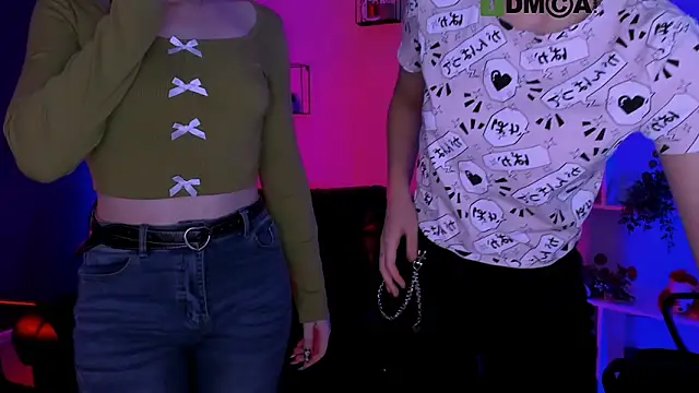 pure_radiance1 লাইভ XXX চ্যাট