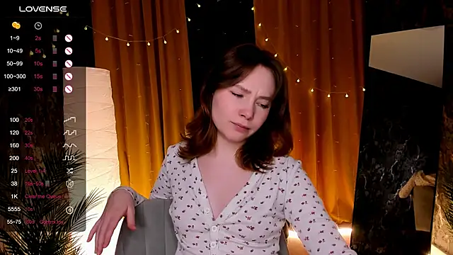 LanaBlu_: онлайн-секс-чат