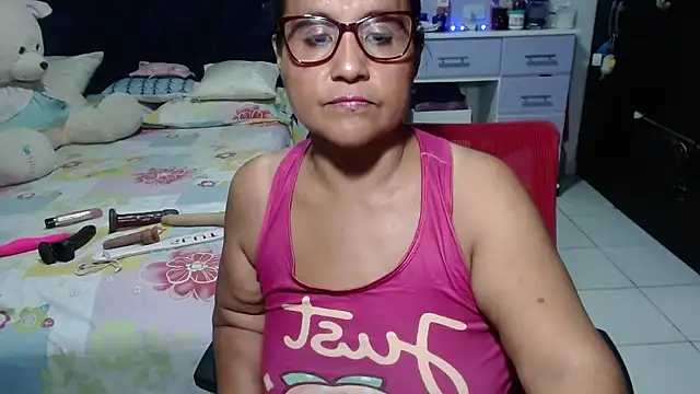 pervert_mommy_ Live XXX Chat