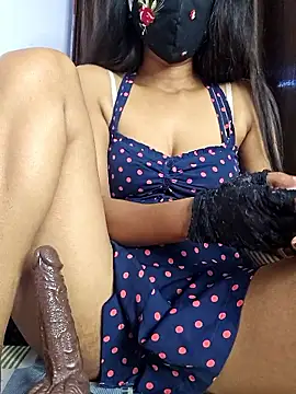 hansika_25: онлайн-секс-чат