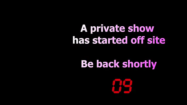 CDAdalyn Show in webcam