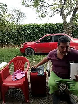 hotandfierylatinos2023のウェブカメラショー