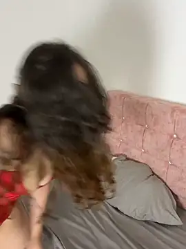 แชท XXX สดของ Annie_bonnie_