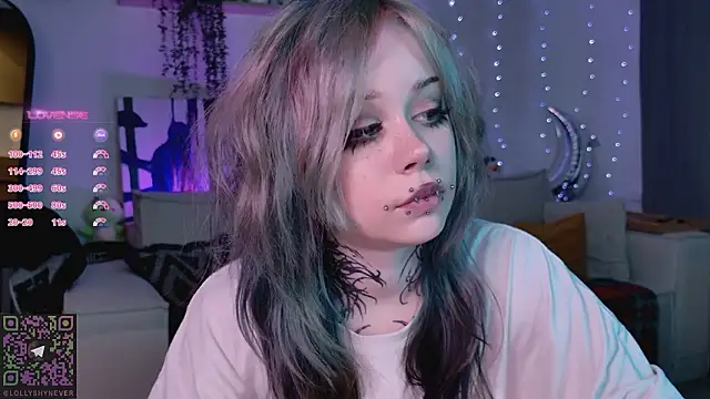 Lollyshy Live XXX-Chat
