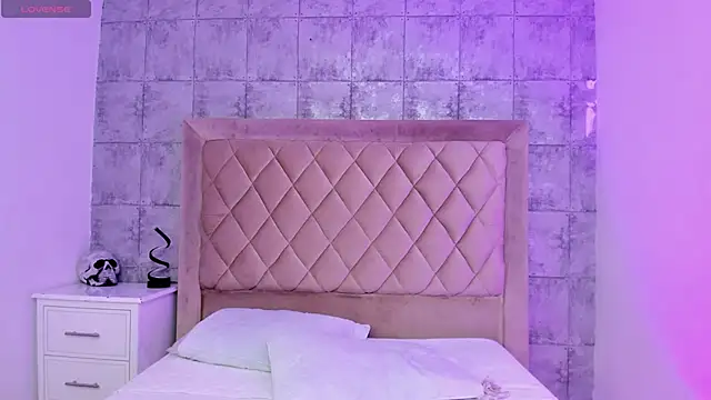 CleoFoxx_ webkamerás műsora