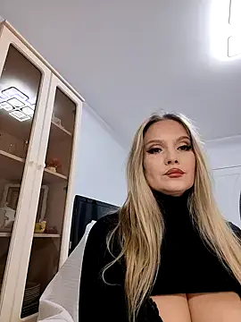 ANA_STA_S_ Adlı Modelin Canlı XXX Sohbeti