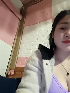 Ngocmai_lazdy: απευθείας συνομιλία ΧΧΧ