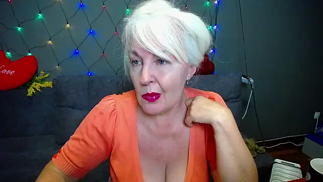 BlondyLeeBest 现场XXX聊天