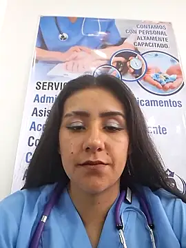 CAROLINE__07 Adlı Modelin Canlı XXX Sohbeti