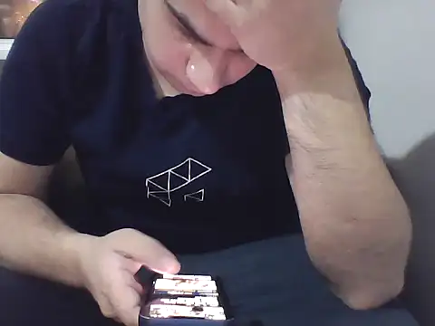 YakisikliSikici – Naživo XXX chat