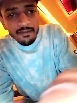 soft_hearted: διαδικτυακό σόου στην κάμερα