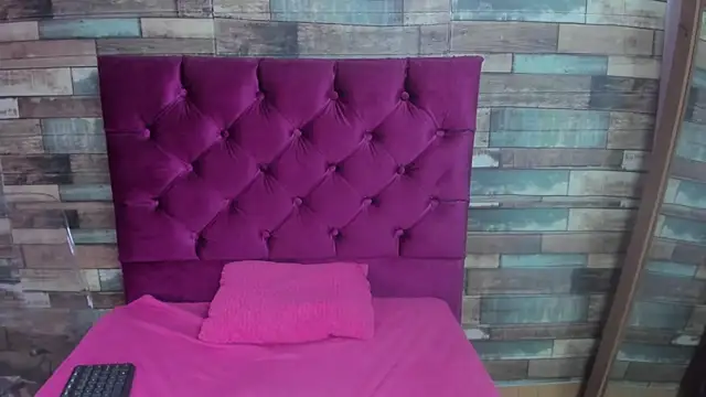 Kitty_Tits – webcam-show