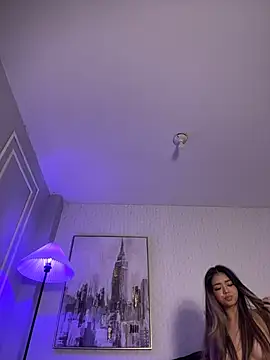 HoneyMollyX: онлайн-секс-чат