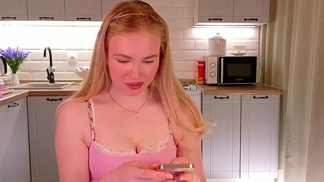 XXX chat uživo modela Veronika_Mitchel