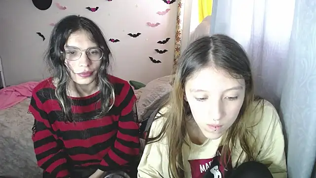 Briar_y_Blair: διαδικτυακό σόου στην κάμερα