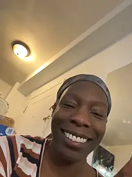 littyleesh1 live XXX chat