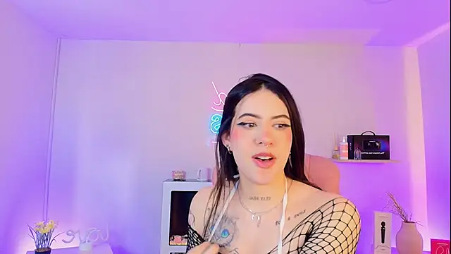 Alice_Vixen – Naživo XXX chat