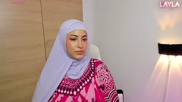 LAY_LA_ Adlı Modelin Canlı XXX Sohbeti