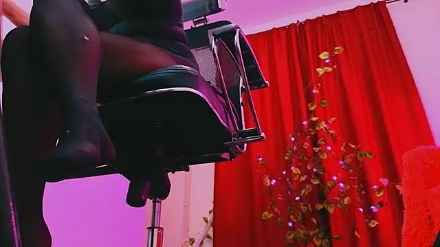 XXX chat uživo modela Miss_Alice_Silver