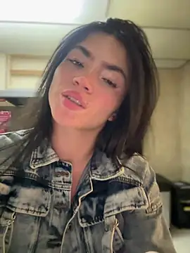 XXX chat uživo modela PamelaJonsom_