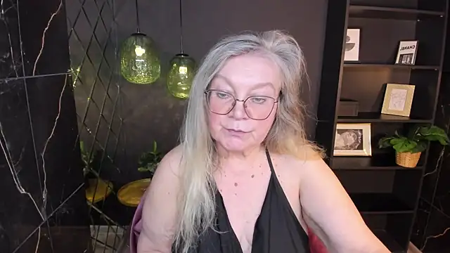 NataliMellow's Webcam Show