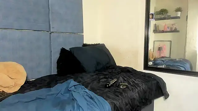 EbonydollxxのライブXXXチャット