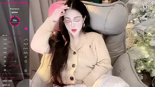 Monica-666888- Show Webcam