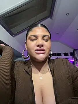 MinaKhalina webcam show