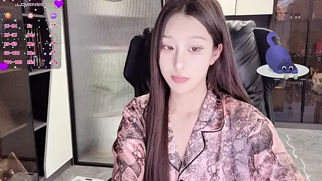 Winnie666-'s Live XXX Chat