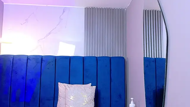 kiaratentation Webcam Show