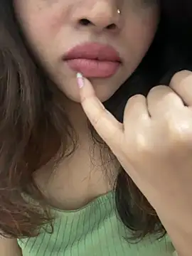 riya_sharma11のウェブカメラショー