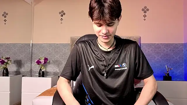 Derek_Sinn Webcam Show