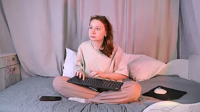 Sembang XXX Secara Langsung Lola_Raivis_