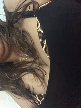 โชว์เว็บแคมของ Julia_sexygirl_