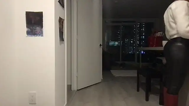 tia___fox: απευθείας συνομιλία ΧΧΧ