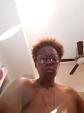 Kourtneyk's Webcam Show