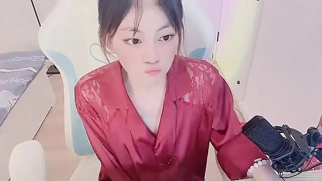 -ruirui live XXX chat