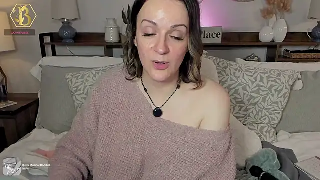 BigBoobsMcGee's Webcam Show