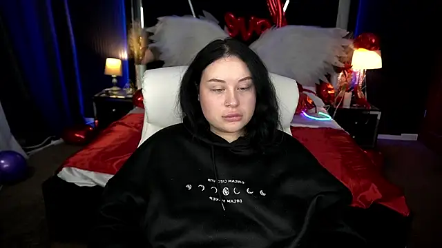 Chatroom XXX en direct de SerahMirabeli