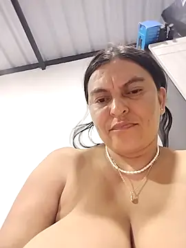 โชว์เว็บแคมของ Horny-Mommy-Dirty