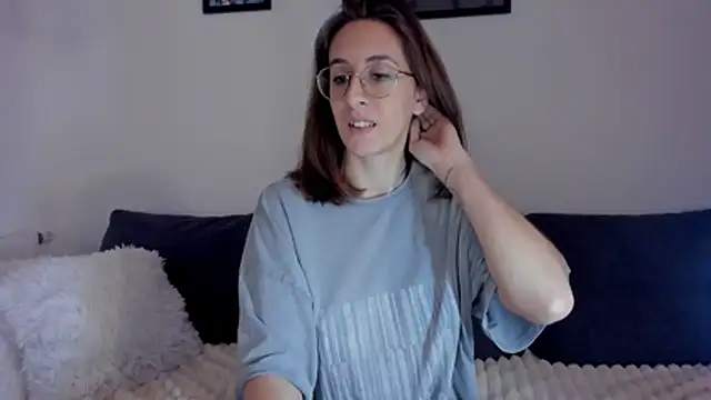 DesireMore90 Live XXX-Chat