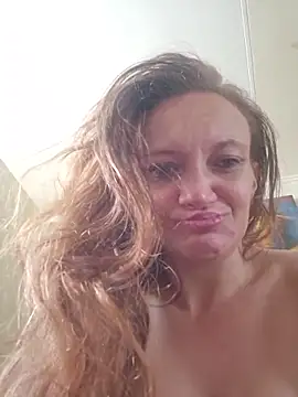 moodynympho webcam show