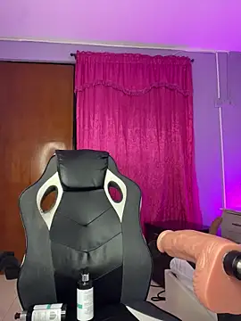 LunaaRosse webcam show