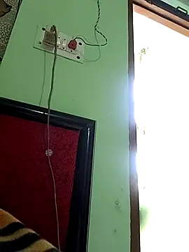 Sexy-Kavya2: онлайн-секс-чат