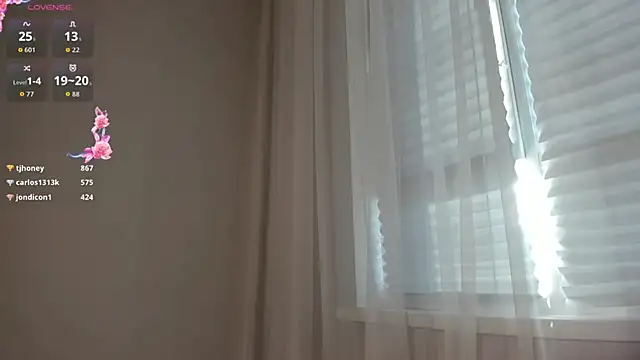 aiyumiprivate Webcam show