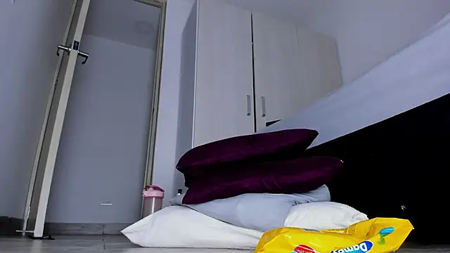 دردشة Skarleth69 الجنسية المباشرة