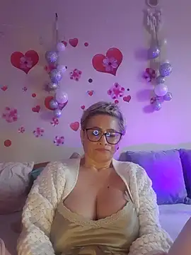 BellaBellaHot Chat XXX live