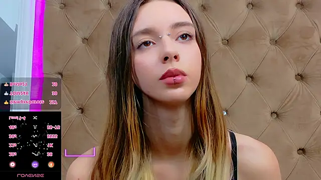 CoraVex লাইভ XXX চ্যাট